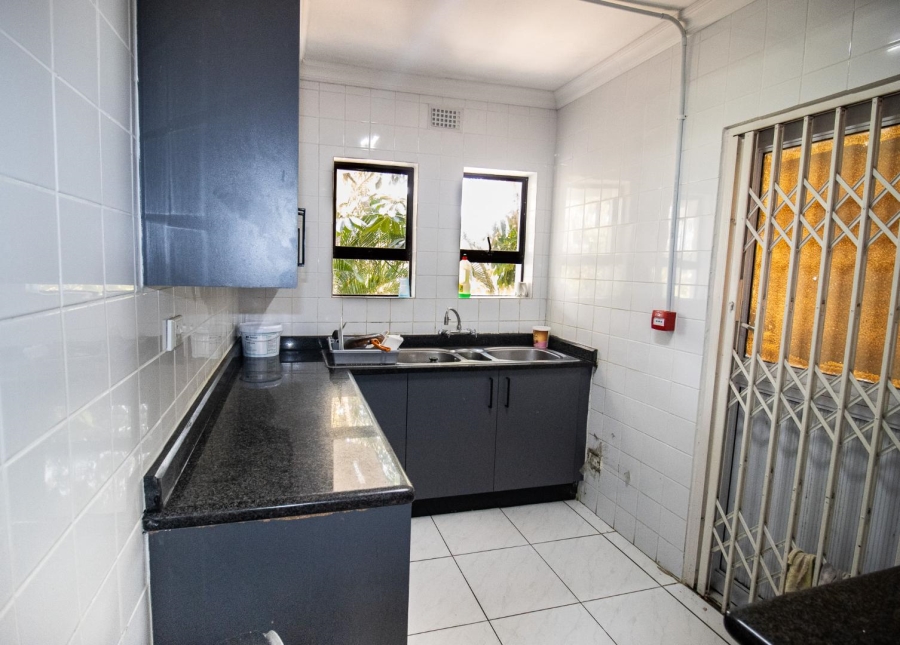 12 Bedroom Property for Sale in Salt Rock KwaZulu-Natal