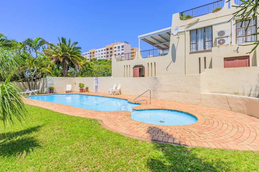 2 Bedroom Property for Sale in Umhlanga KwaZulu-Natal