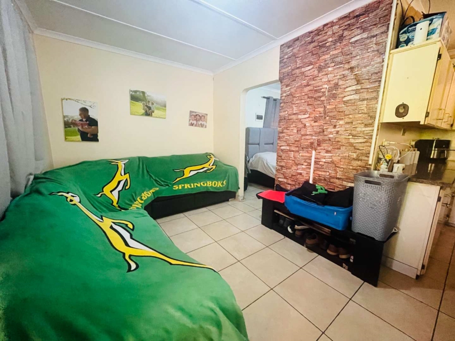 To Let 1 Bedroom Property for Rent in Glen Anil KwaZulu-Natal
