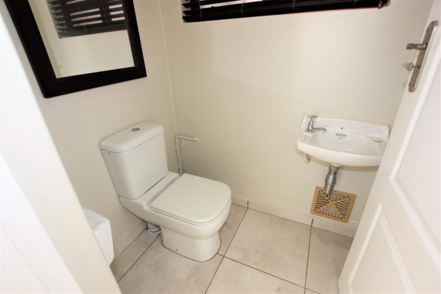 To Let 3 Bedroom Property for Rent in Umhlanga KwaZulu-Natal