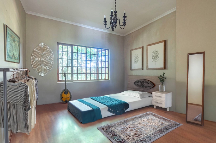6 Bedroom Property for Sale in Kloof KwaZulu-Natal