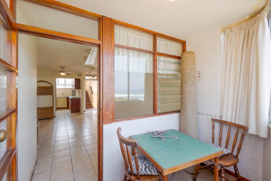 2 Bedroom Property for Sale in Amanzimtoti KwaZulu-Natal
