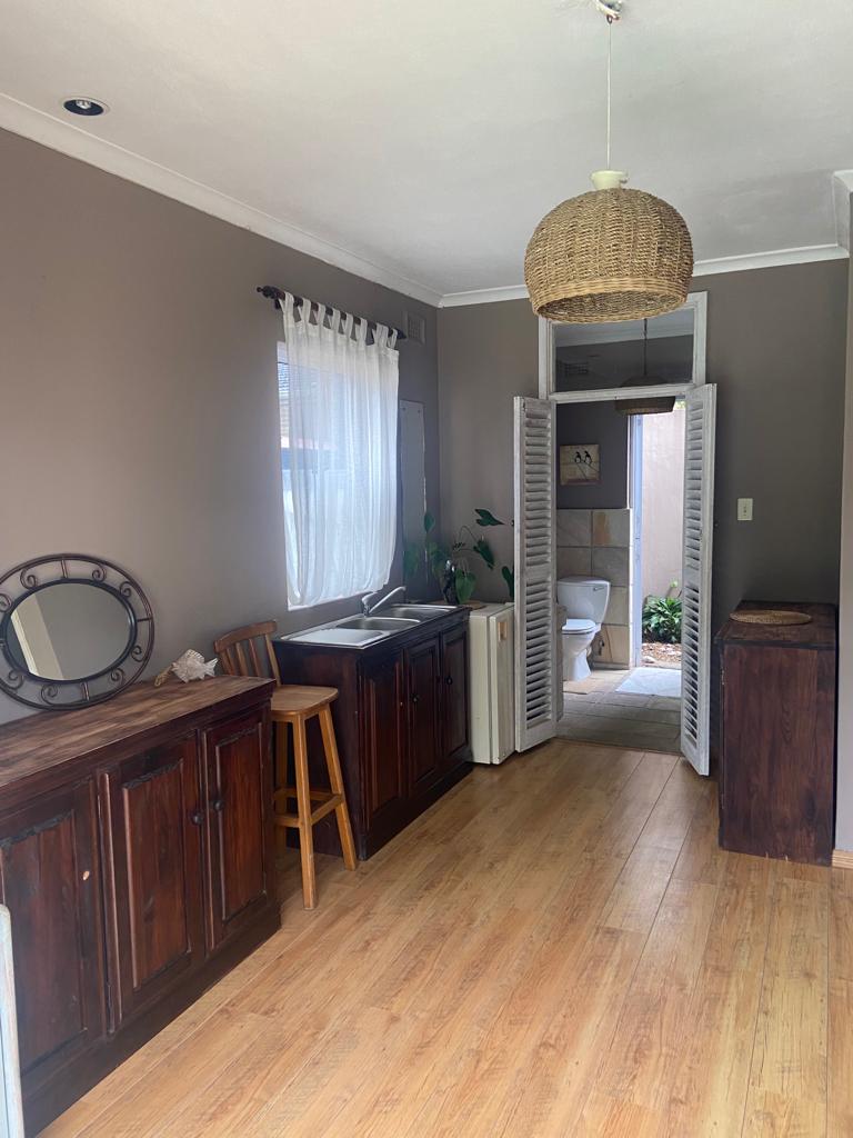 To Let 1 Bedroom Property for Rent in La Lucia KwaZulu-Natal