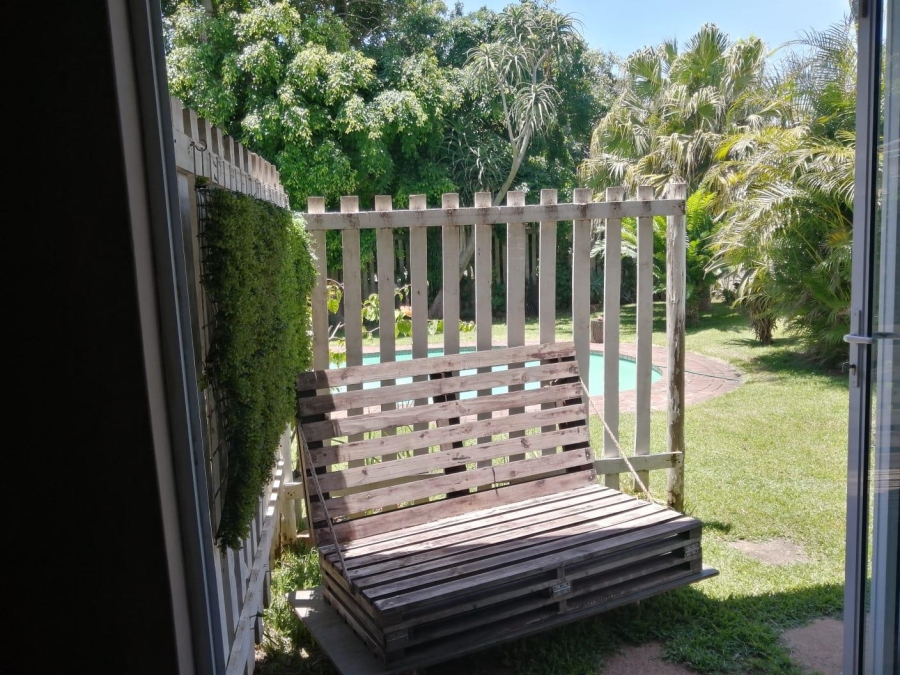 To Let 1 Bedroom Property for Rent in La Lucia KwaZulu-Natal