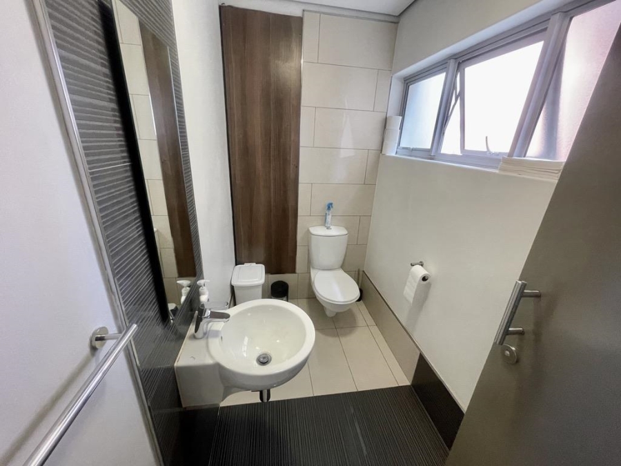 Commercial Property for Sale in Umhlanga Ridge KwaZulu-Natal