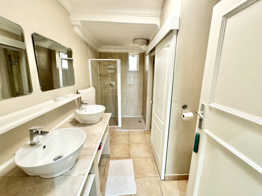 4 Bedroom Property for Sale in Umhlanga KwaZulu-Natal