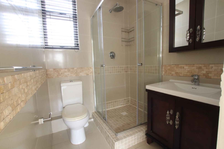 To Let 3 Bedroom Property for Rent in Sunningdale KwaZulu-Natal