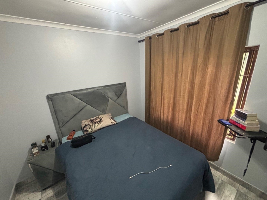 To Let 3 Bedroom Property for Rent in Queensburgh KwaZulu-Natal