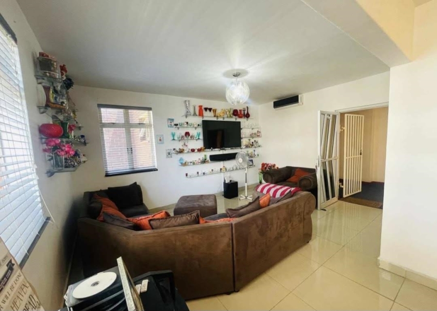 1 Bedroom Property for Sale in South Beach KwaZulu-Natal