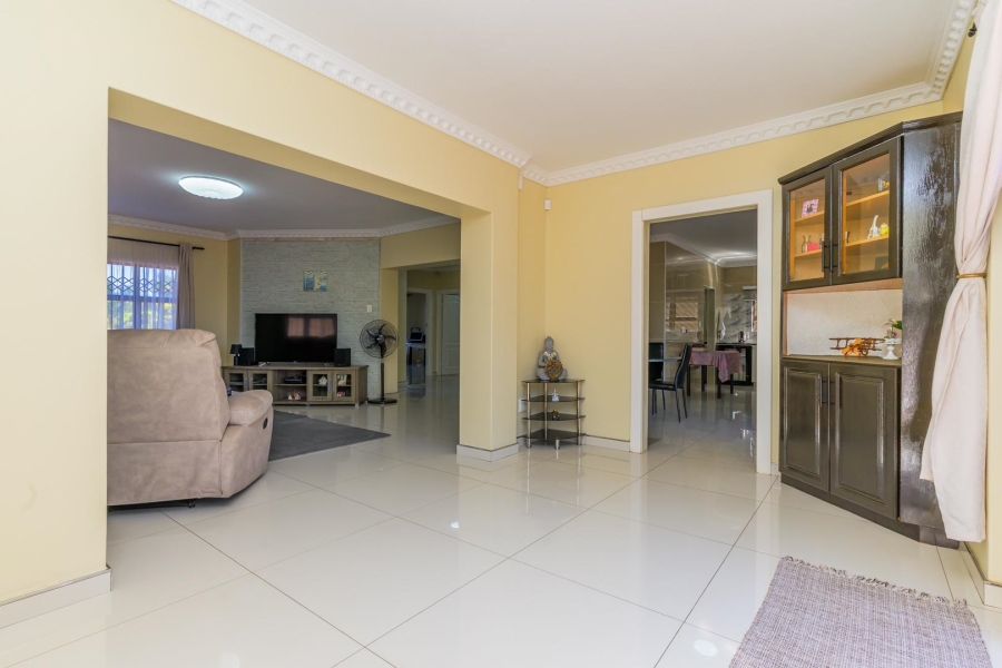 4 Bedroom Property for Sale in La Lucia KwaZulu-Natal