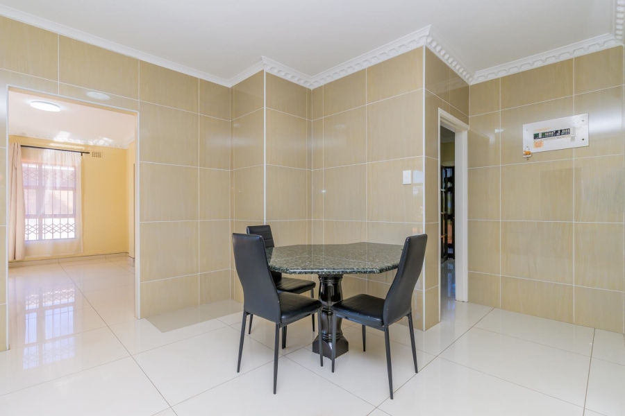 4 Bedroom Property for Sale in La Lucia KwaZulu-Natal