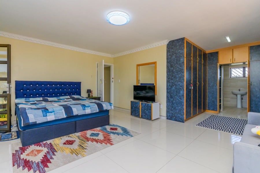 4 Bedroom Property for Sale in La Lucia KwaZulu-Natal