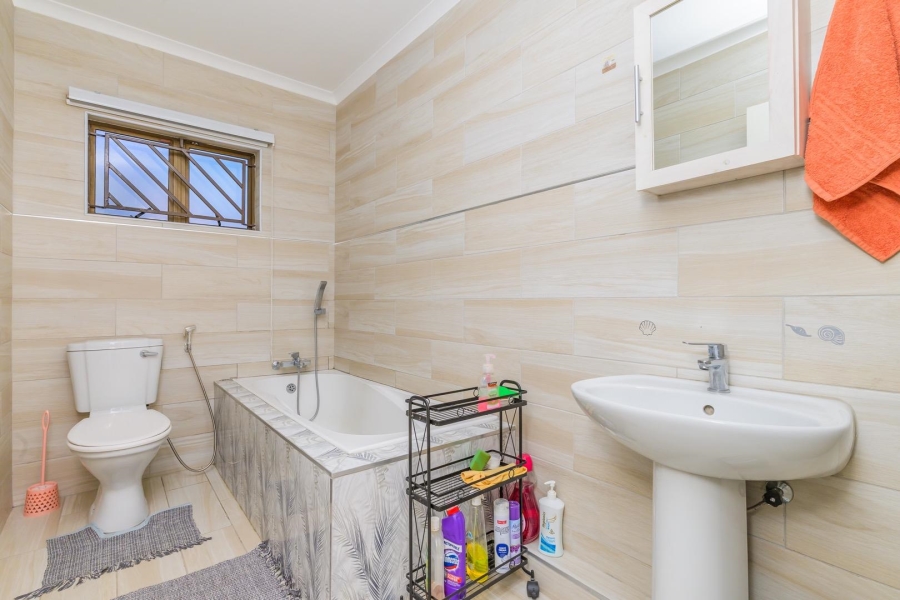 4 Bedroom Property for Sale in La Lucia KwaZulu-Natal