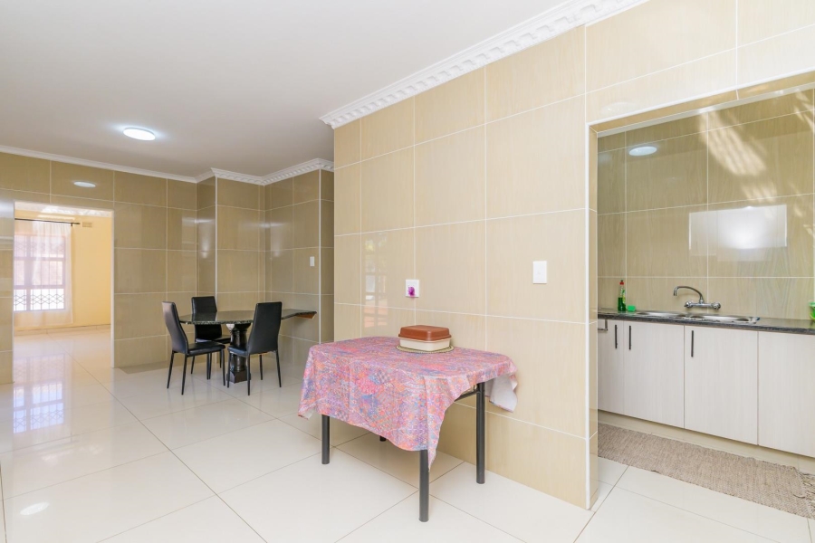 4 Bedroom Property for Sale in La Lucia KwaZulu-Natal