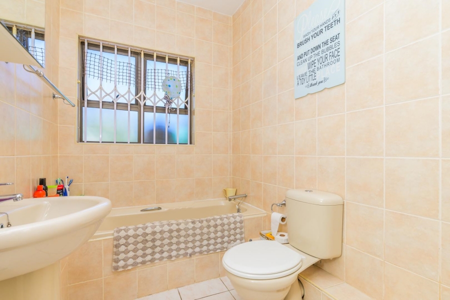 2 Bedroom Property for Sale in Umhlanga KwaZulu-Natal