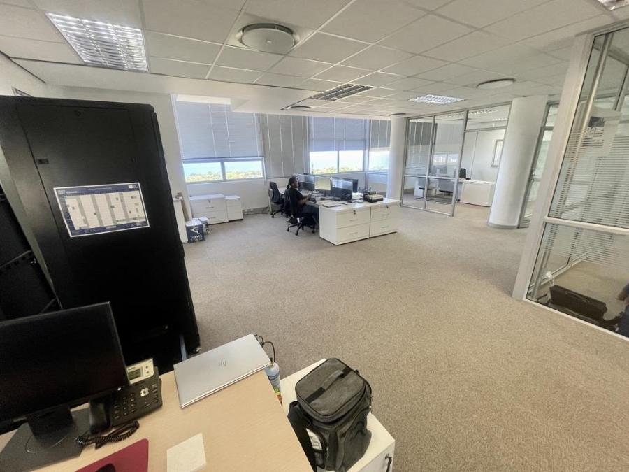 To Let commercial Property for Rent in Umhlanga Ridge KwaZulu-Natal