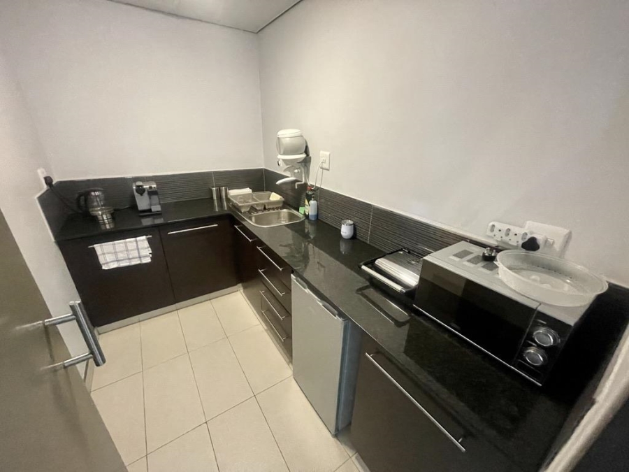 To Let commercial Property for Rent in Umhlanga Ridge KwaZulu-Natal