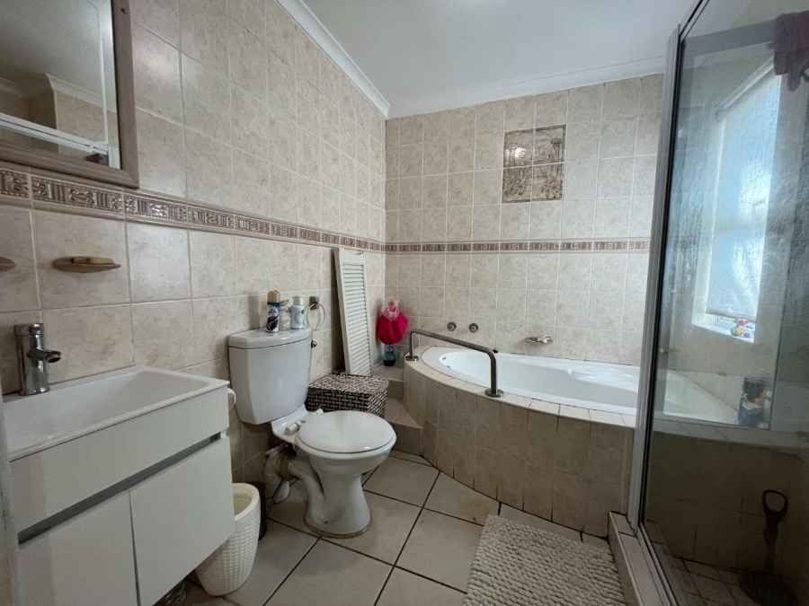 3 Bedroom Property for Sale in Umgeni Park KwaZulu-Natal