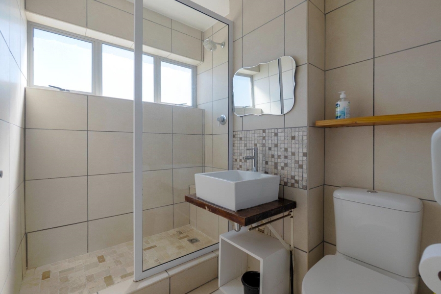 2 Bedroom Property for Sale in Amanzimtoti KwaZulu-Natal