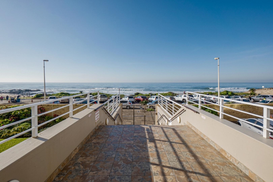 2 Bedroom Property for Sale in Amanzimtoti KwaZulu-Natal