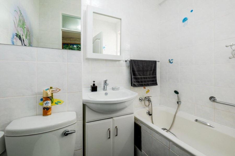 3 Bedroom Property for Sale in Amanzimtoti KwaZulu-Natal