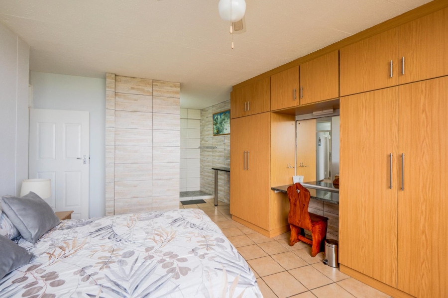 3 Bedroom Property for Sale in Amanzimtoti KwaZulu-Natal