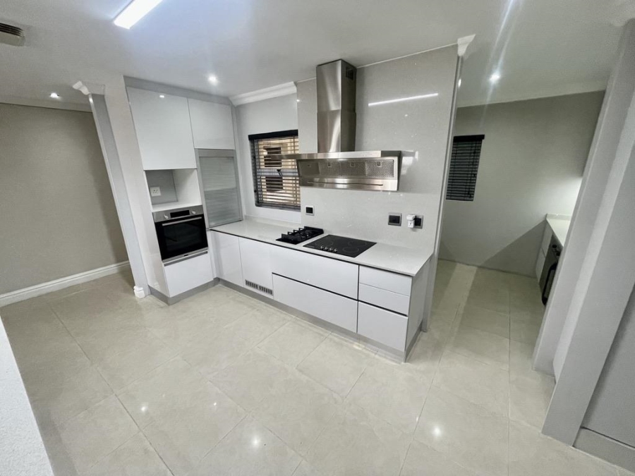 To Let 3 Bedroom Property for Rent in La Lucia Ridge KwaZulu-Natal