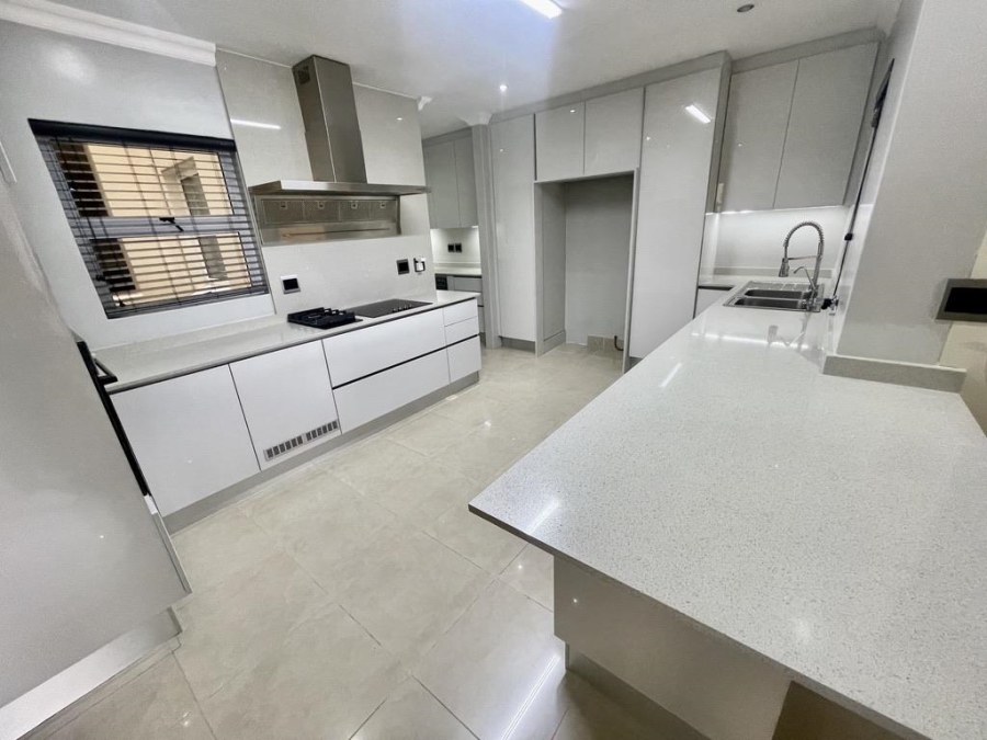 To Let 3 Bedroom Property for Rent in La Lucia Ridge KwaZulu-Natal