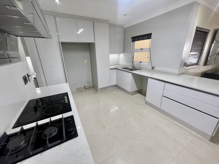 To Let 3 Bedroom Property for Rent in La Lucia Ridge KwaZulu-Natal