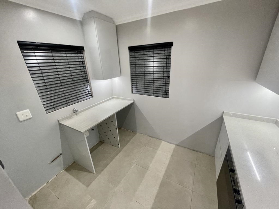 To Let 3 Bedroom Property for Rent in La Lucia Ridge KwaZulu-Natal