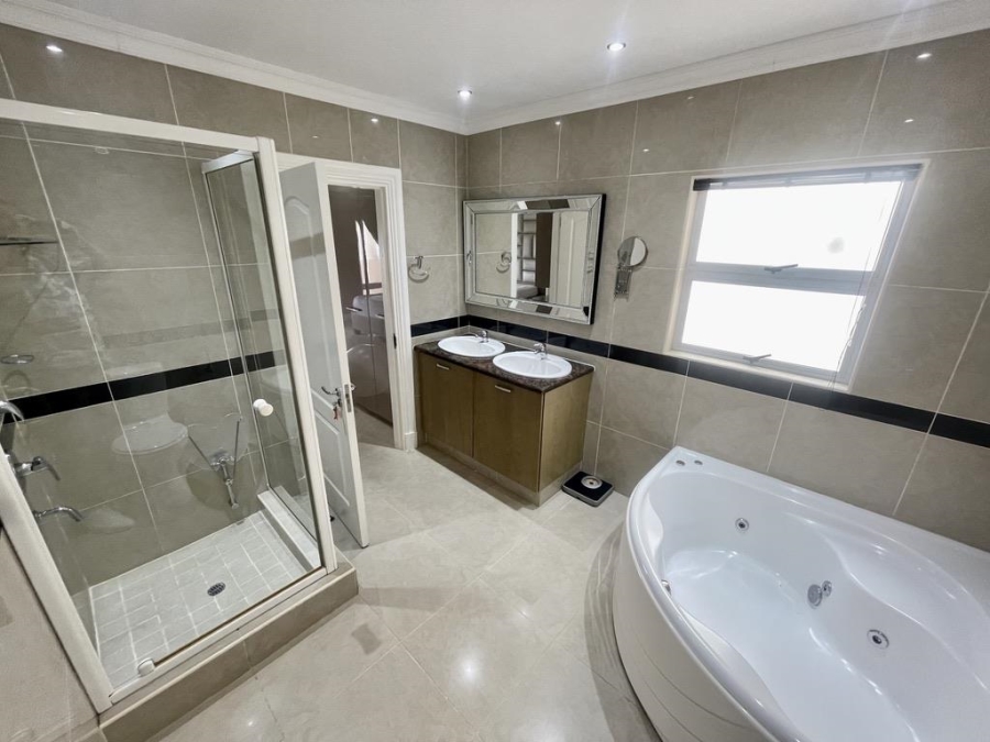 To Let 3 Bedroom Property for Rent in La Lucia Ridge KwaZulu-Natal