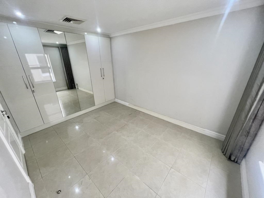 To Let 3 Bedroom Property for Rent in La Lucia Ridge KwaZulu-Natal