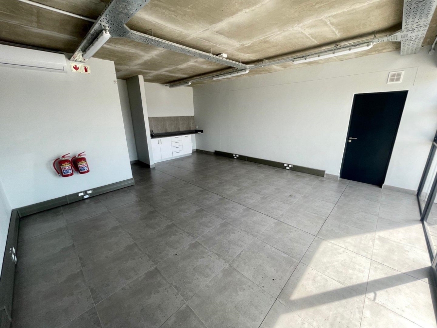 To Let commercial Property for Rent in Glen Anil KwaZulu-Natal