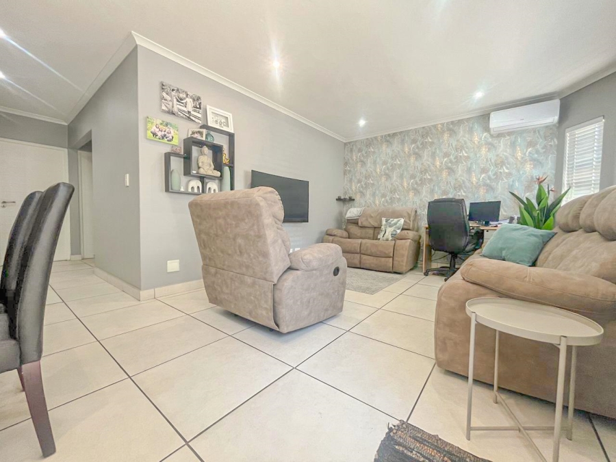 2 Bedroom Property for Sale in Park Hill KwaZulu-Natal