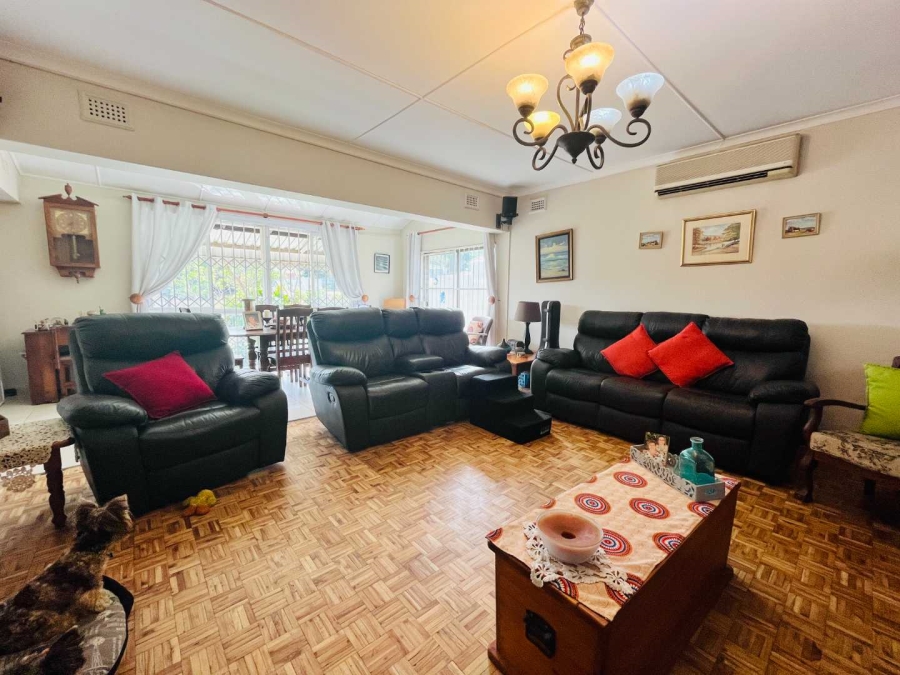 4 Bedroom Property for Sale in Umgeni Park KwaZulu-Natal