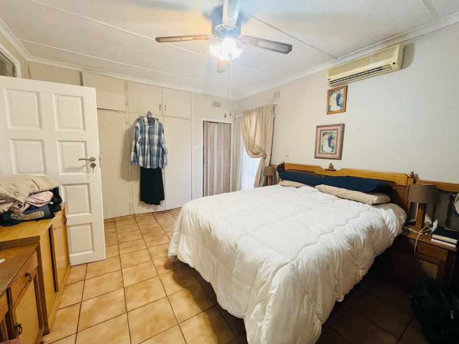 4 Bedroom Property for Sale in Umgeni Park KwaZulu-Natal