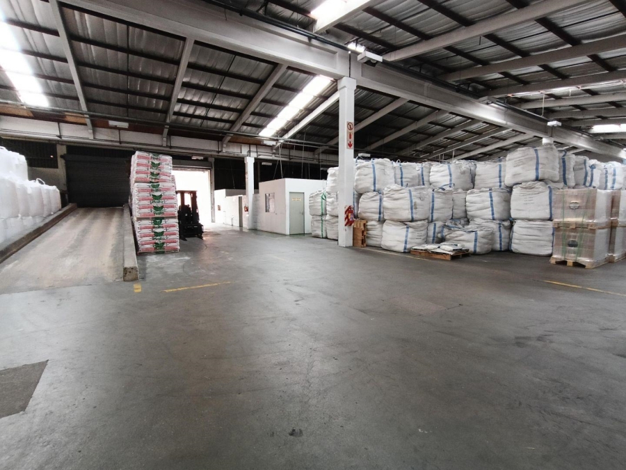 To Let commercial Property for Rent in New Germany KwaZulu-Natal