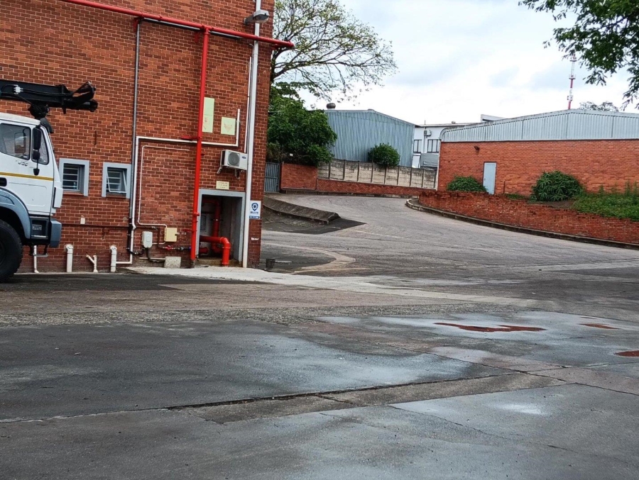 To Let commercial Property for Rent in New Germany KwaZulu-Natal