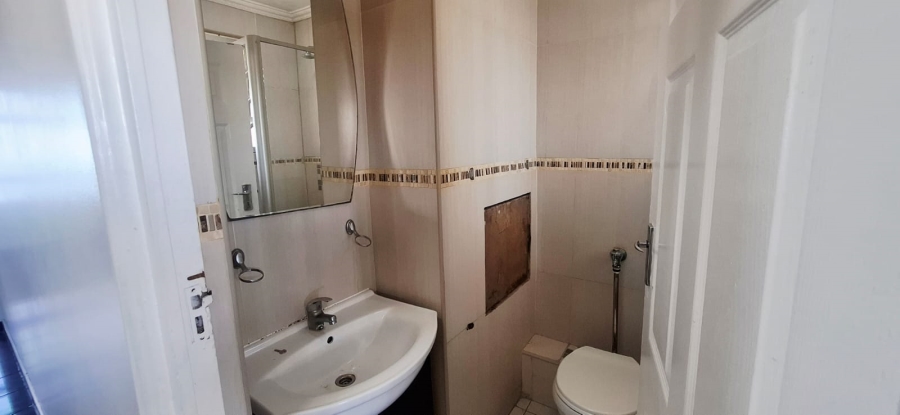 2 Bedroom Property for Sale in North Beach KwaZulu-Natal