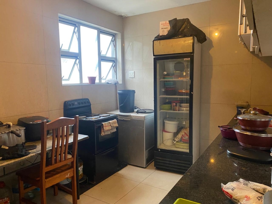 1 Bedroom Property for Sale in Point KwaZulu-Natal