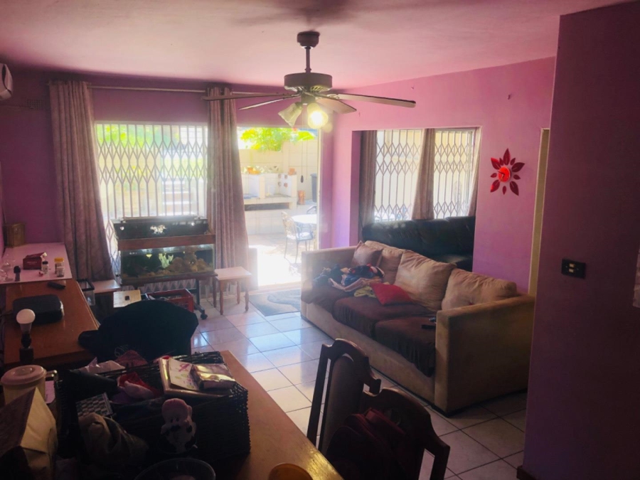 3 Bedroom Property for Sale in Westbrook KwaZulu-Natal