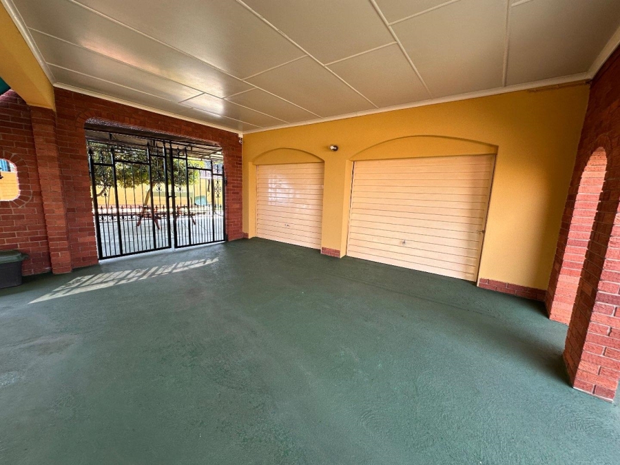 5 Bedroom Property for Sale in Dundee KwaZulu-Natal