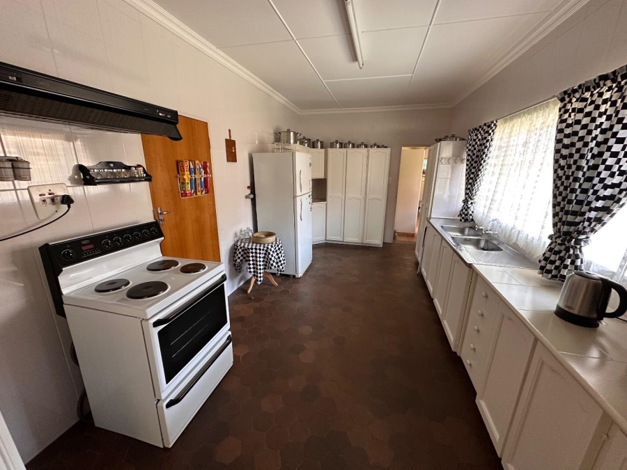 5 Bedroom Property for Sale in Dundee KwaZulu-Natal