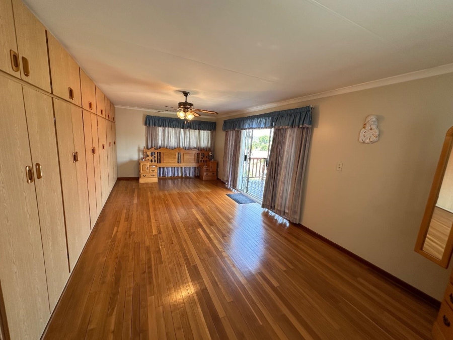 5 Bedroom Property for Sale in Dundee KwaZulu-Natal