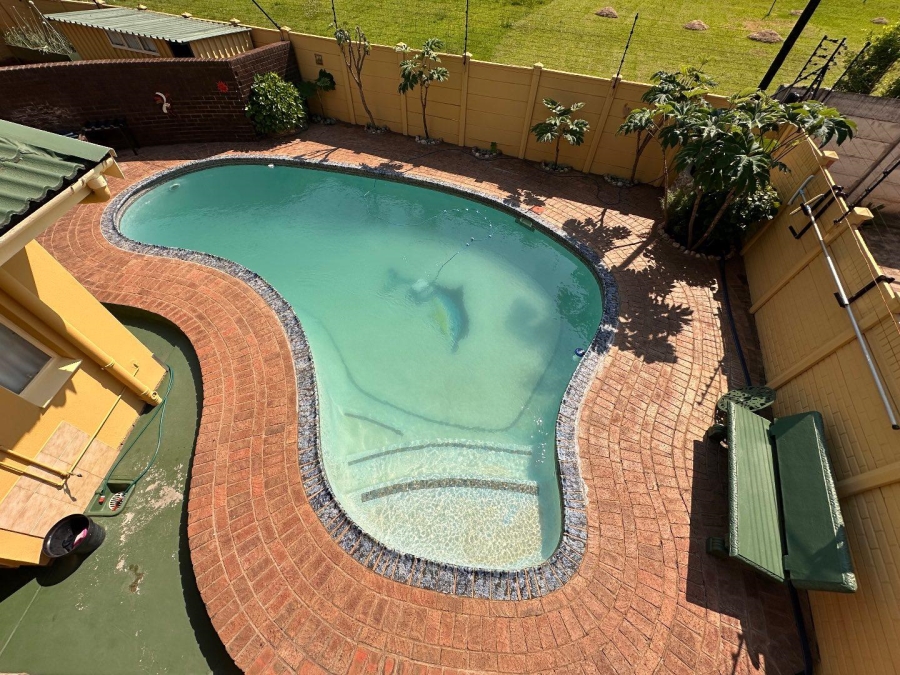 5 Bedroom Property for Sale in Dundee KwaZulu-Natal
