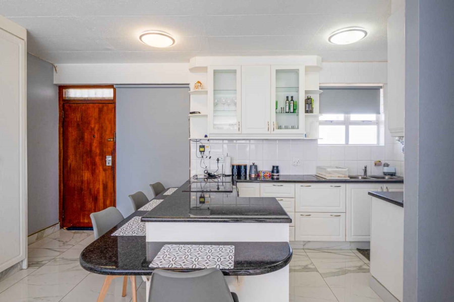 3 Bedroom Property for Sale in Amanzimtoti KwaZulu-Natal