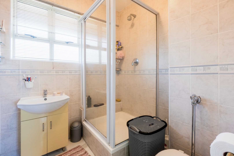 3 Bedroom Property for Sale in Amanzimtoti KwaZulu-Natal