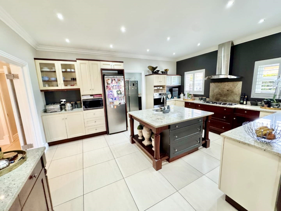 6 Bedroom Property for Sale in La Lucia KwaZulu-Natal