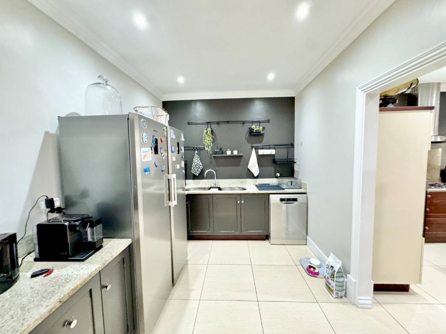 6 Bedroom Property for Sale in La Lucia KwaZulu-Natal