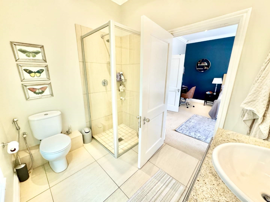 6 Bedroom Property for Sale in La Lucia KwaZulu-Natal